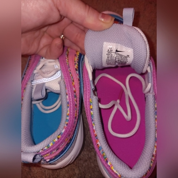 NWT Nike Air Max 97 Se Bright Colors - Picture 2 of 4